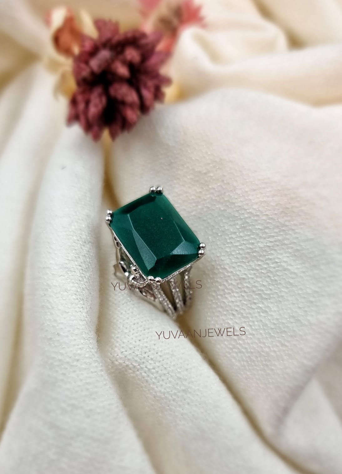 Jade Luxe Ring Thumbnail