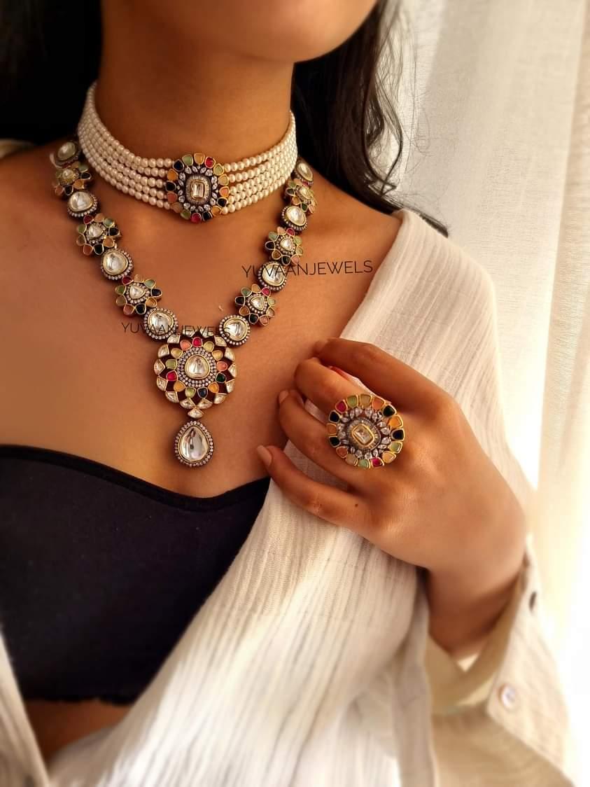 Indryaani Navratna Necklace Thumbnail