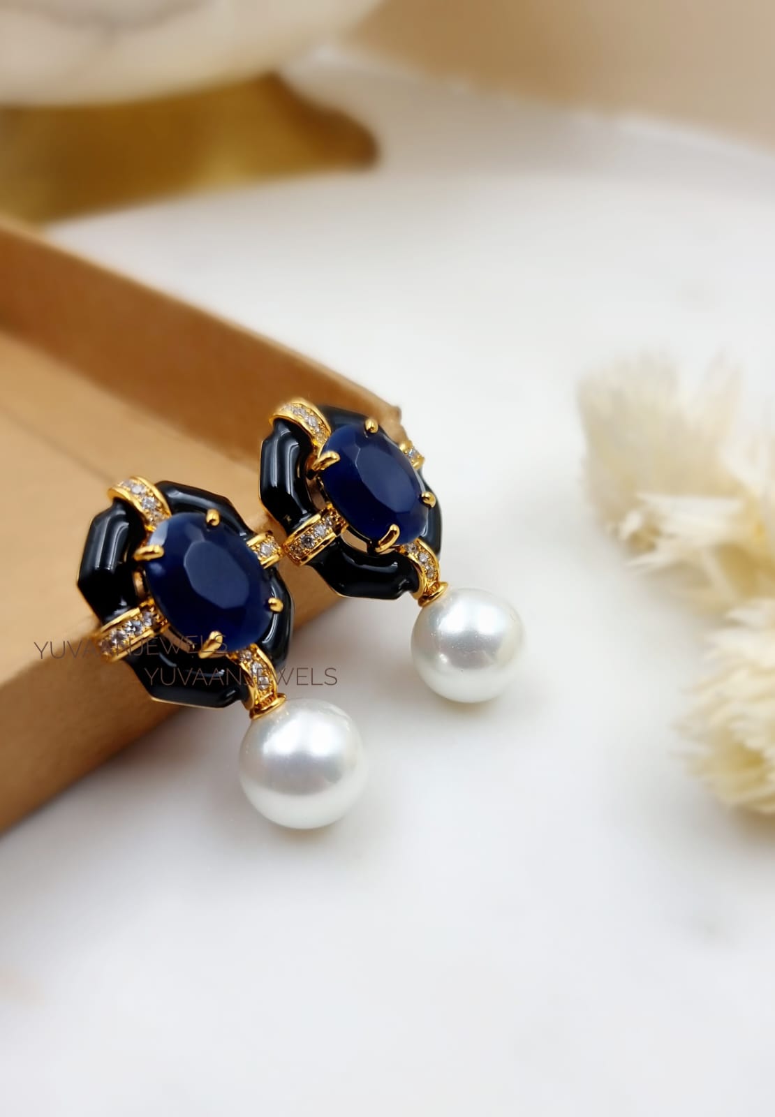 Kenzo Pearl Earring Thumbnail