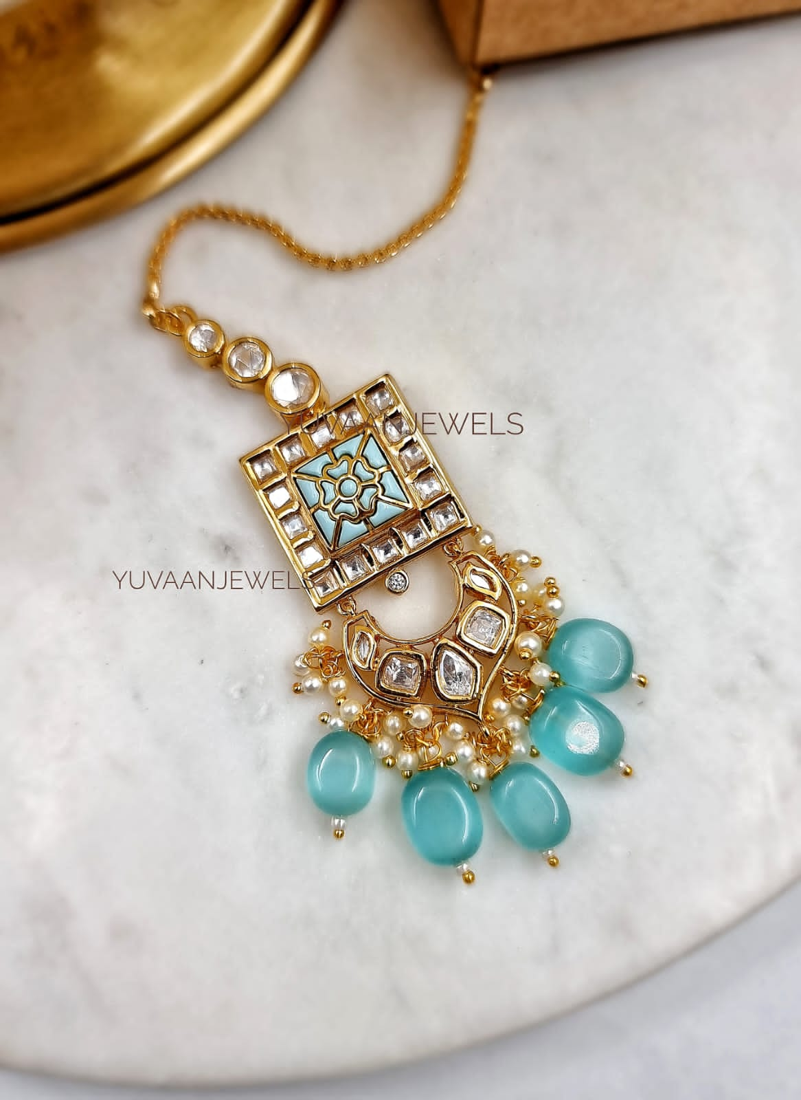 In-Bleu Kundan Choker Thumbnail