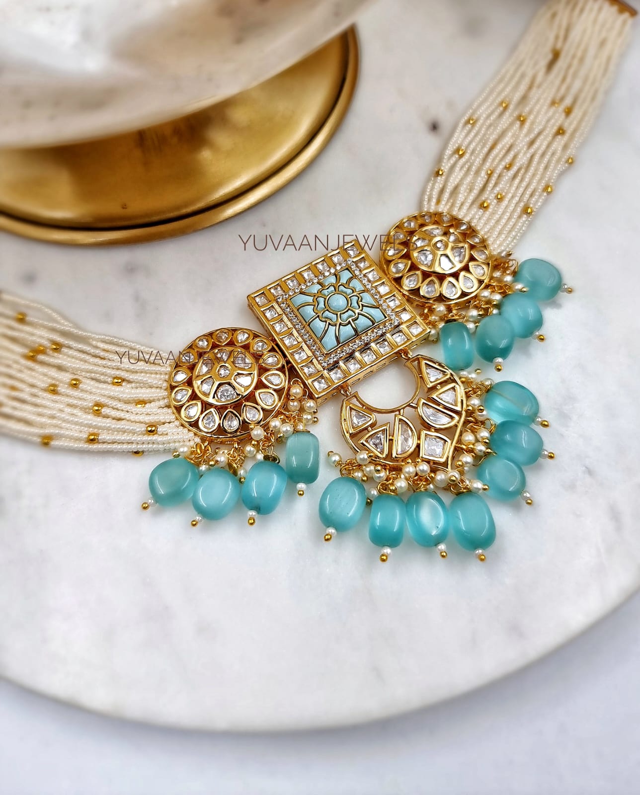 In-Bleu Kundan Choker Thumbnail