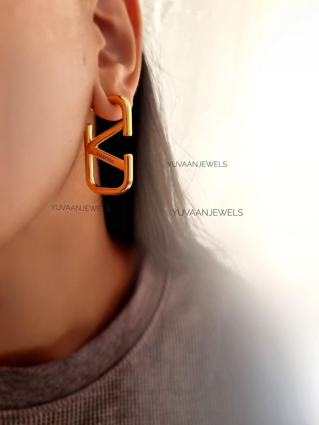 V gold plated hoop earrings