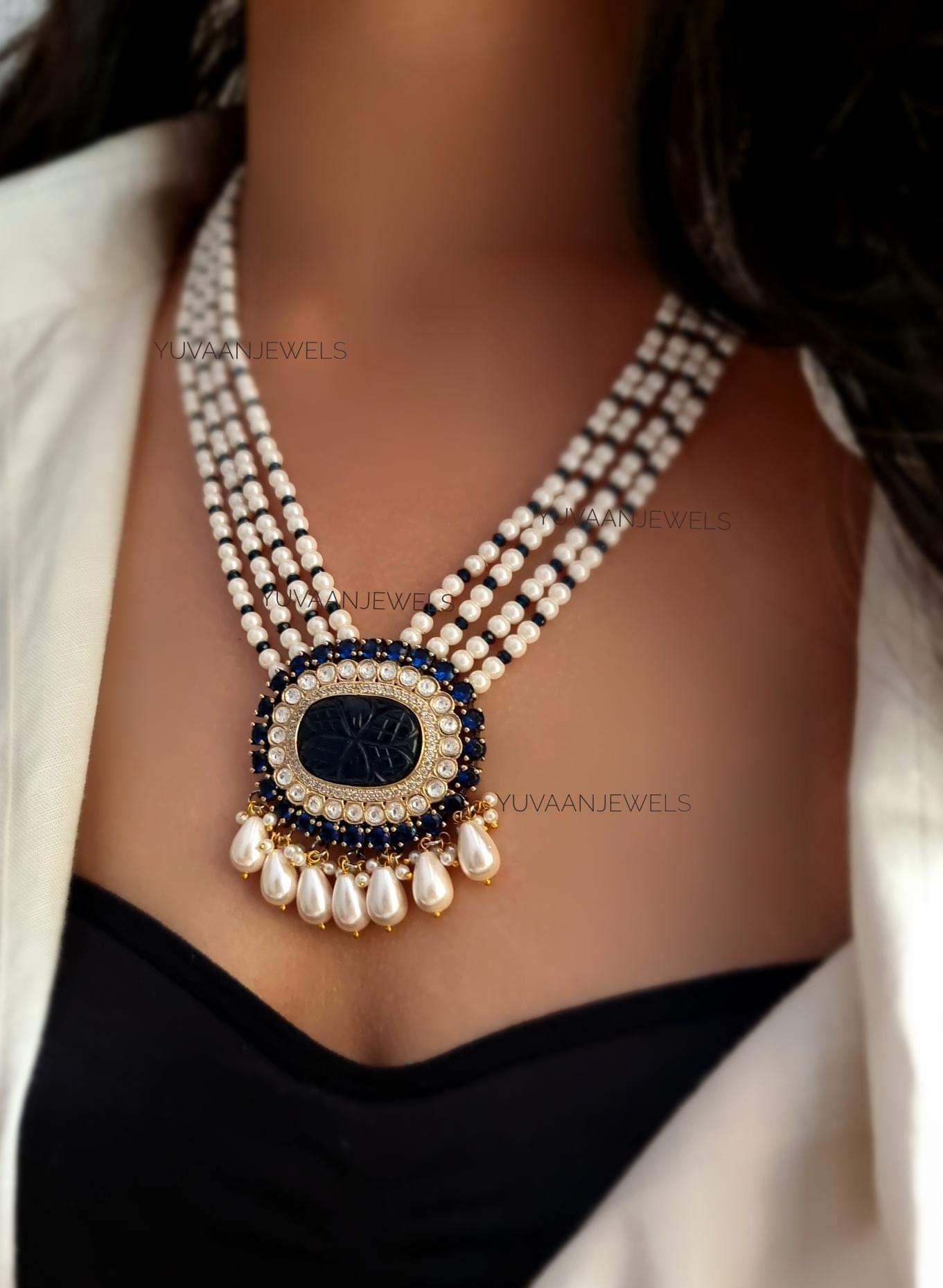 Nazaakat Pearl Necklace Thumbnail