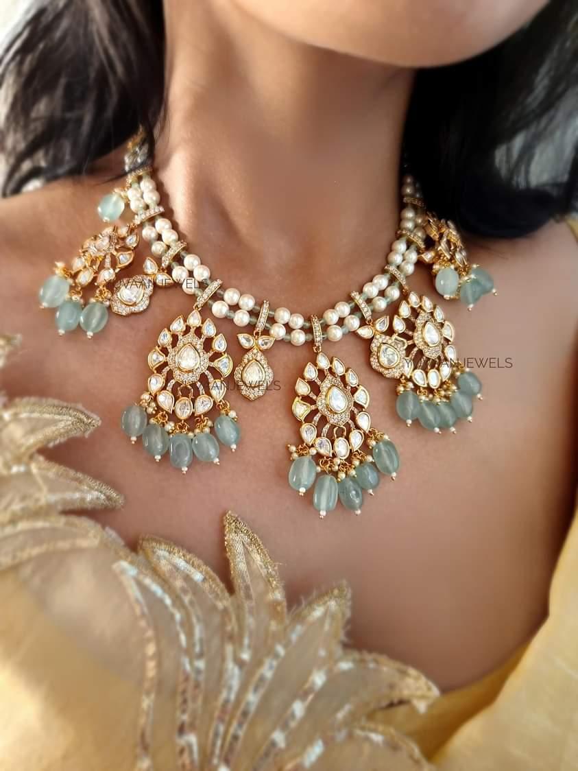 Revthi polki Necklace Thumbnail