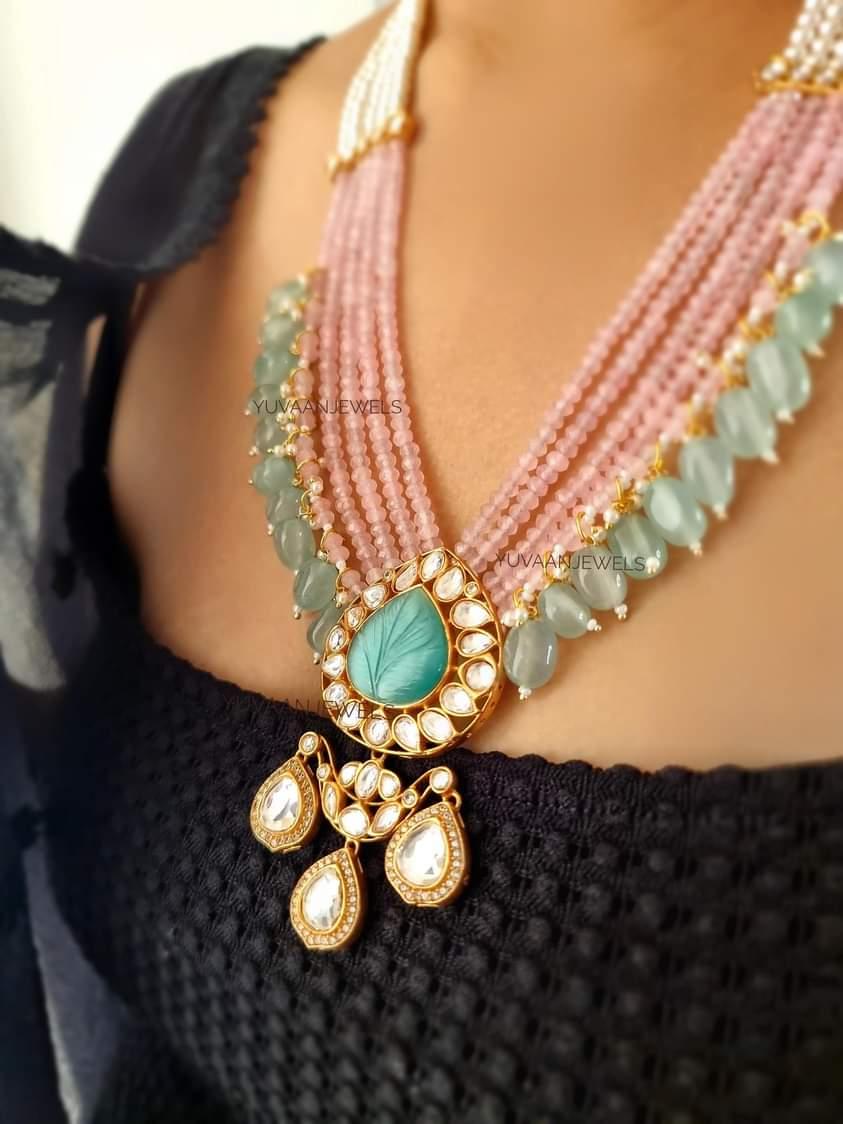 Simi Handcarved Necklace set