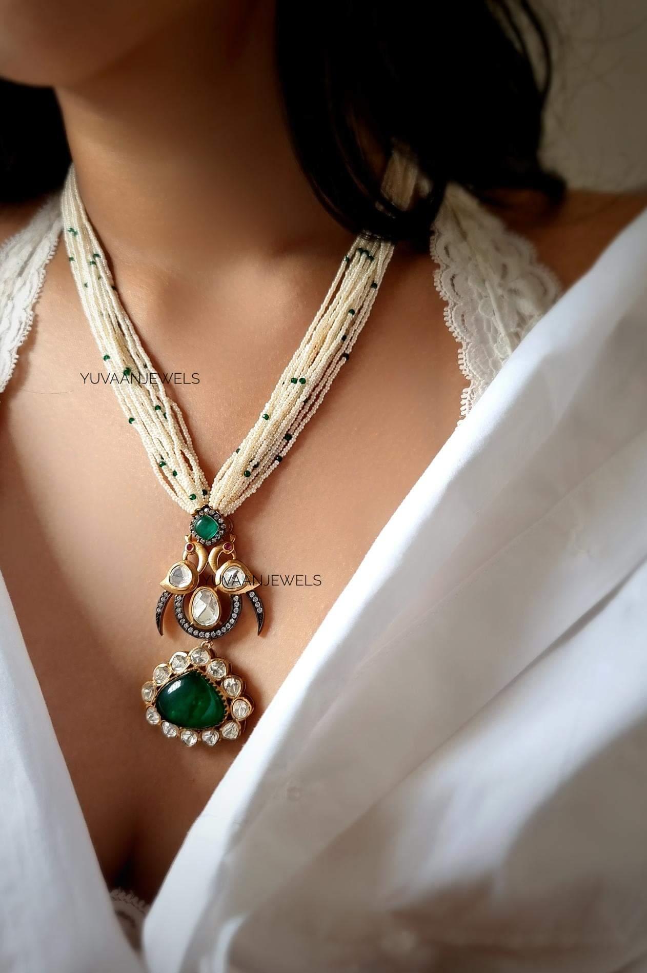 Juhi pearl Necklace Thumbnail