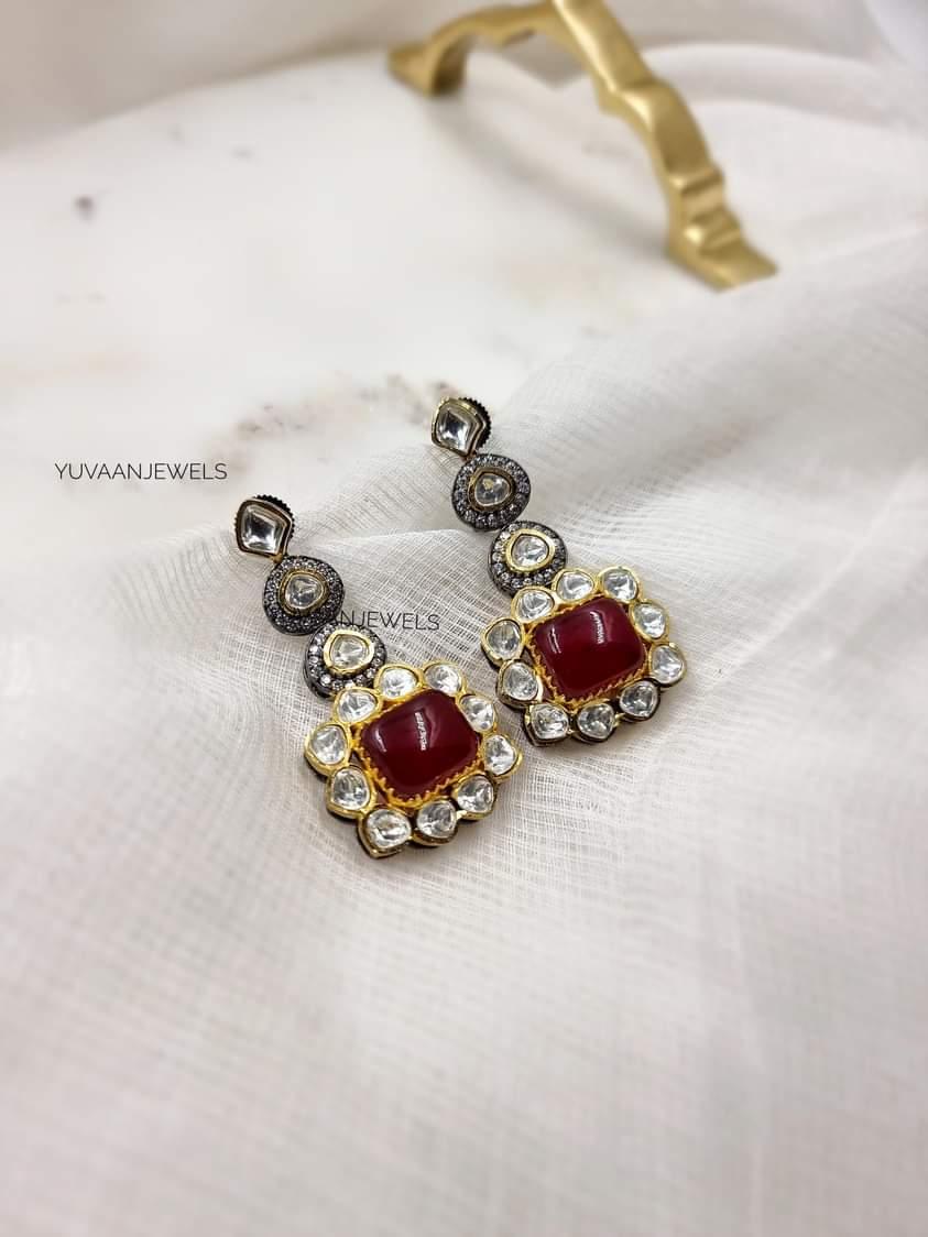 Nishtha Quartz and Polki Necklace Thumbnail