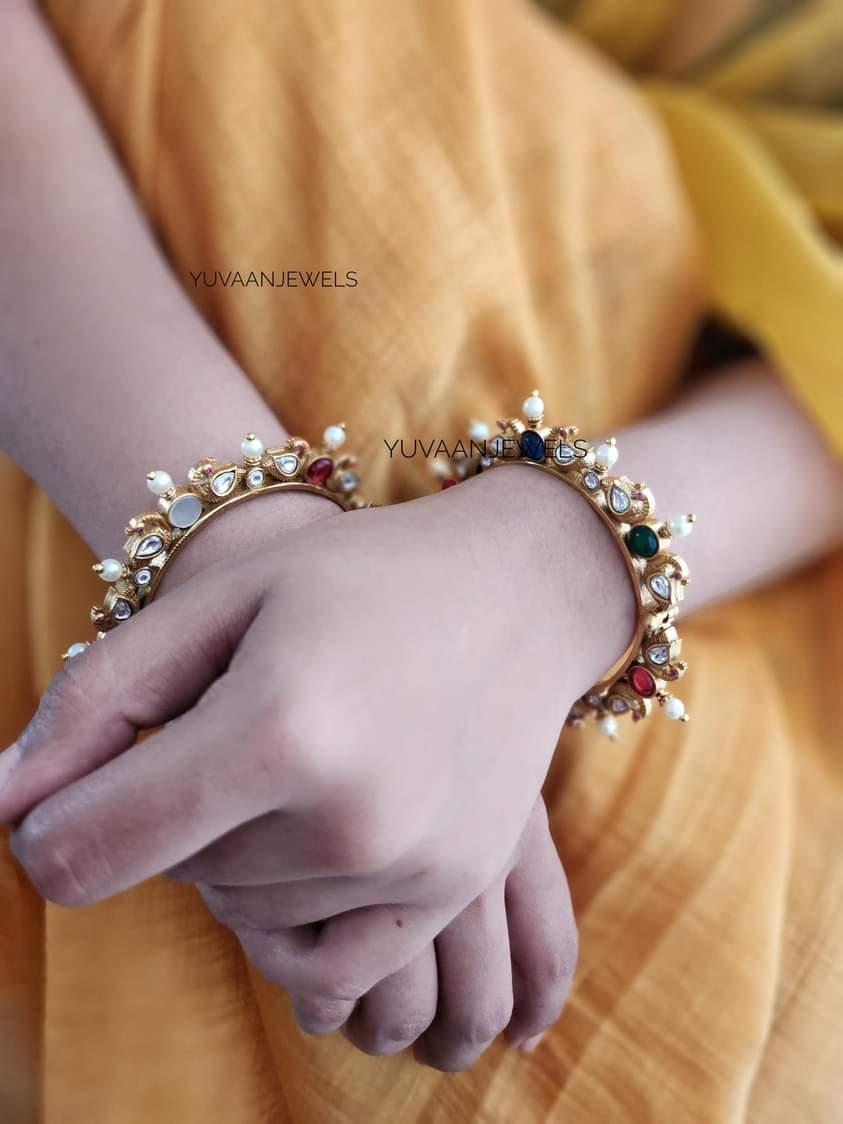 Apsara openable bangles Thumbnail