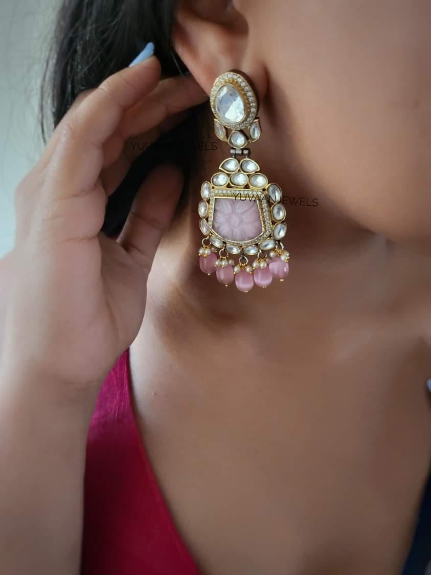 Jharna Handcarved earing Thumbnail