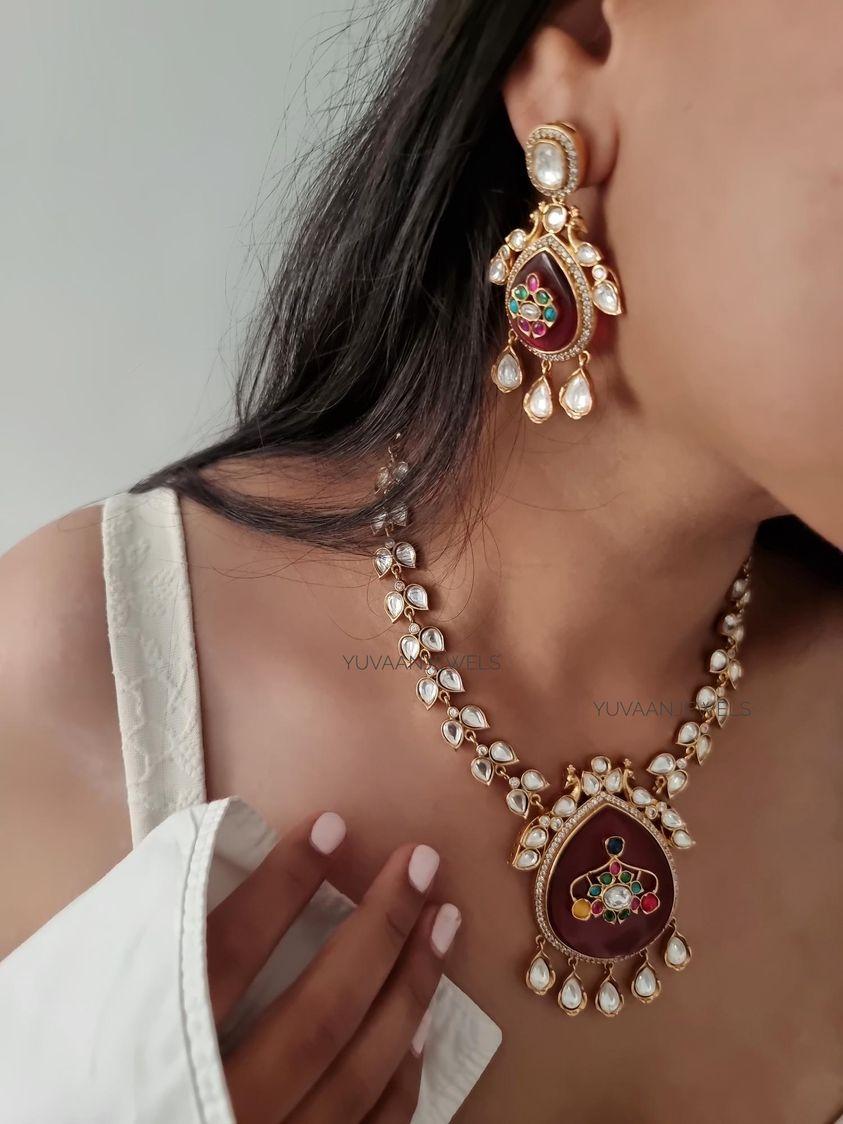 Mridula handcrafted necklace Thumbnail