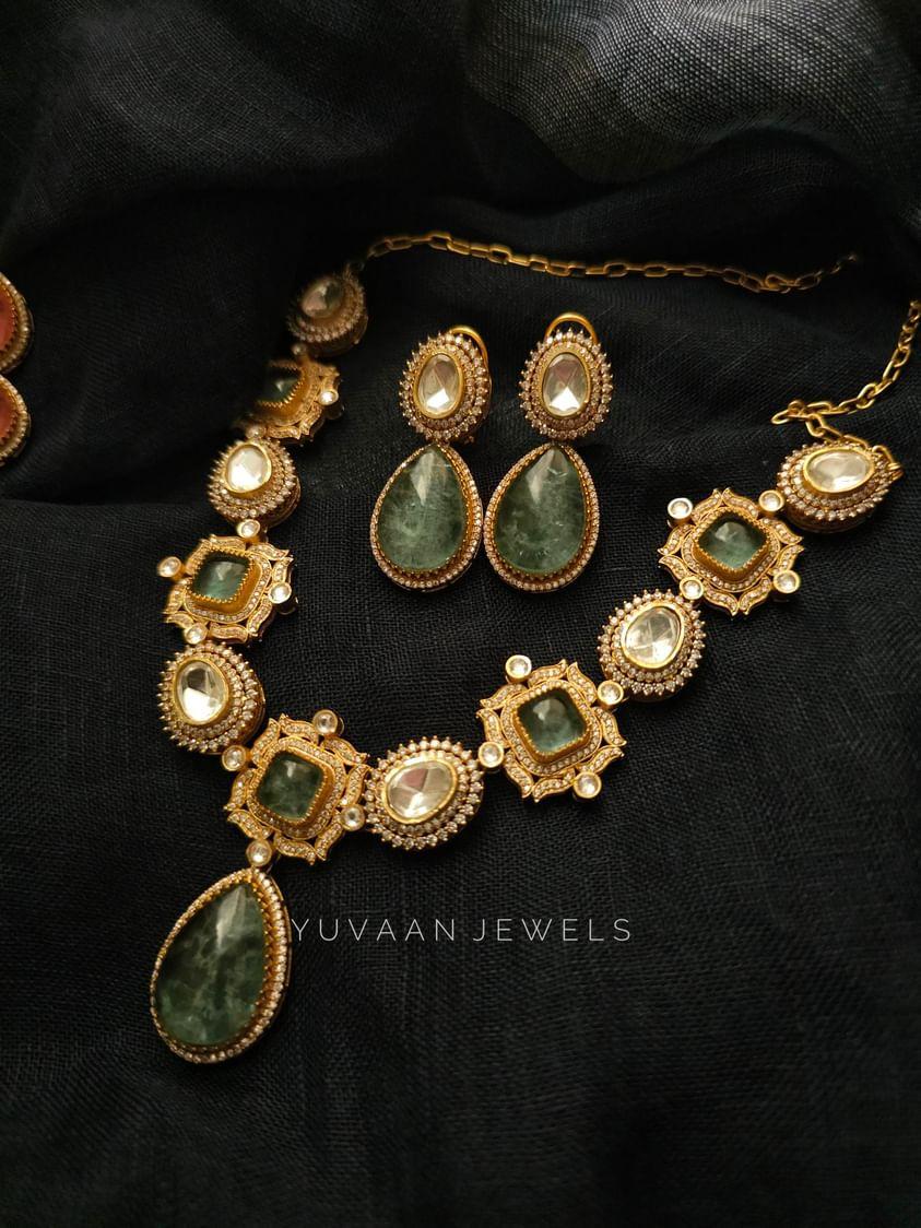 Sneh Quart and Polki Necklace Thumbnail