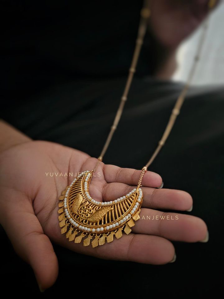 Anvika Long Necklace Thumbnail