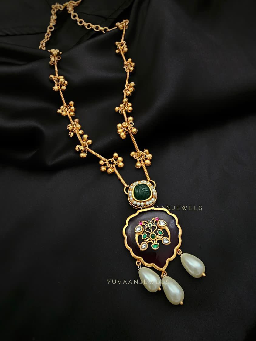 Samyukta Handcrafted Necklace Thumbnail