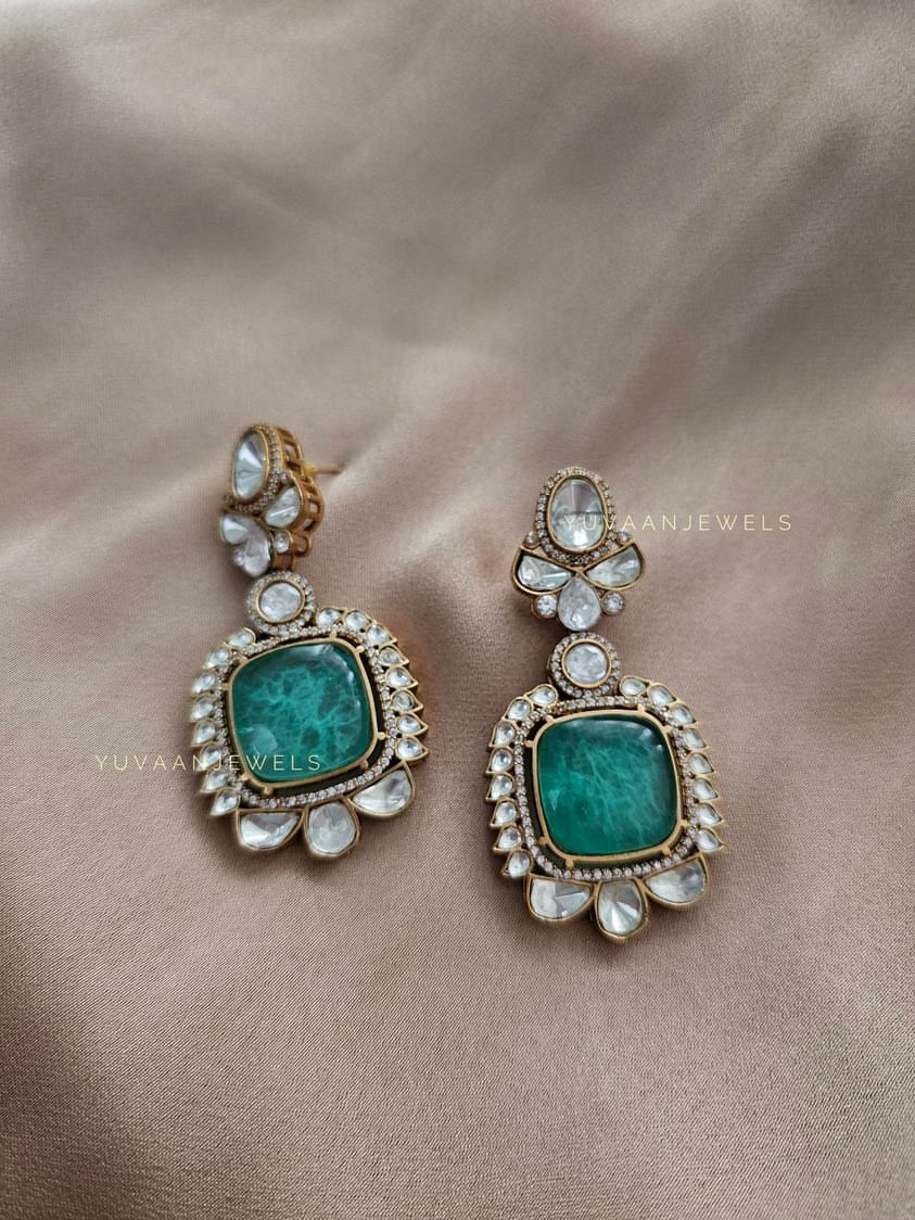 Ambar semi-precious stone Earings Thumbnail