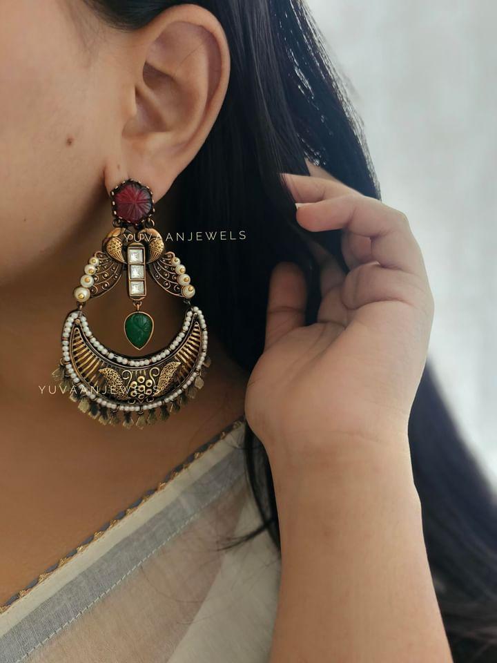 Shilpa Handcarved stone earing Thumbnail