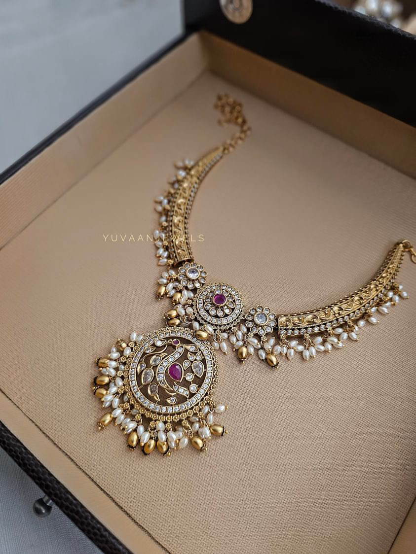 Mor-pankh Gold Necklace
