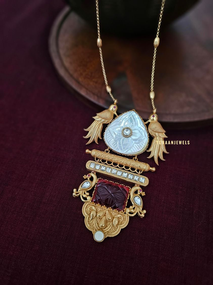 Meera handcrafted necklace Thumbnail