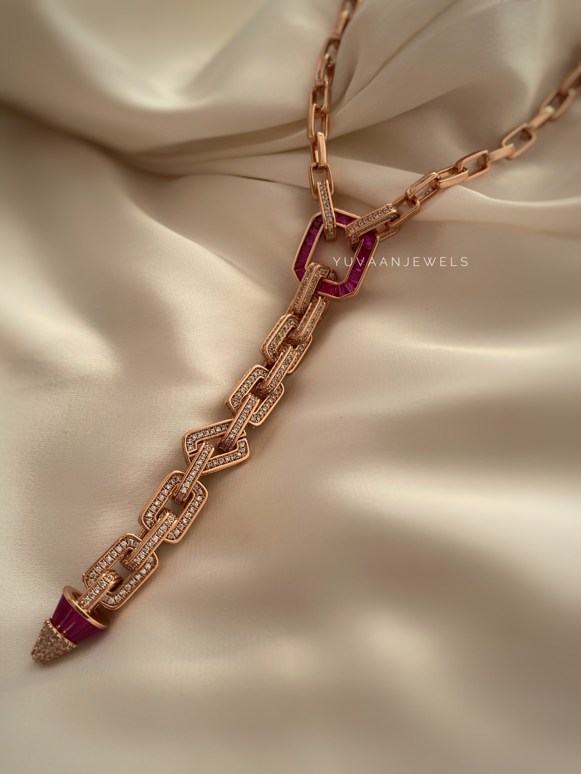 Haisley Link Necklace Thumbnail