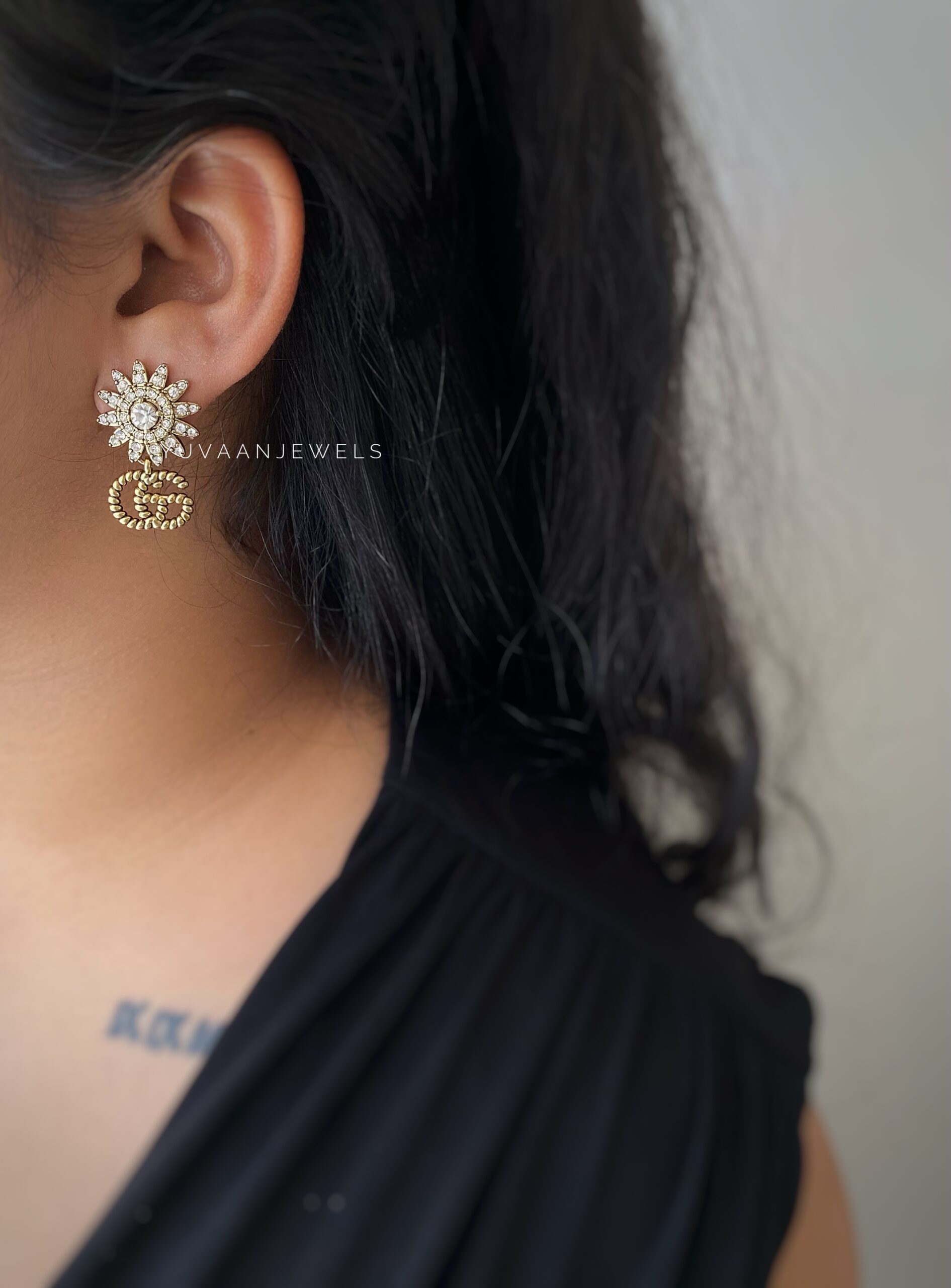Flora Tan earrings Thumbnail