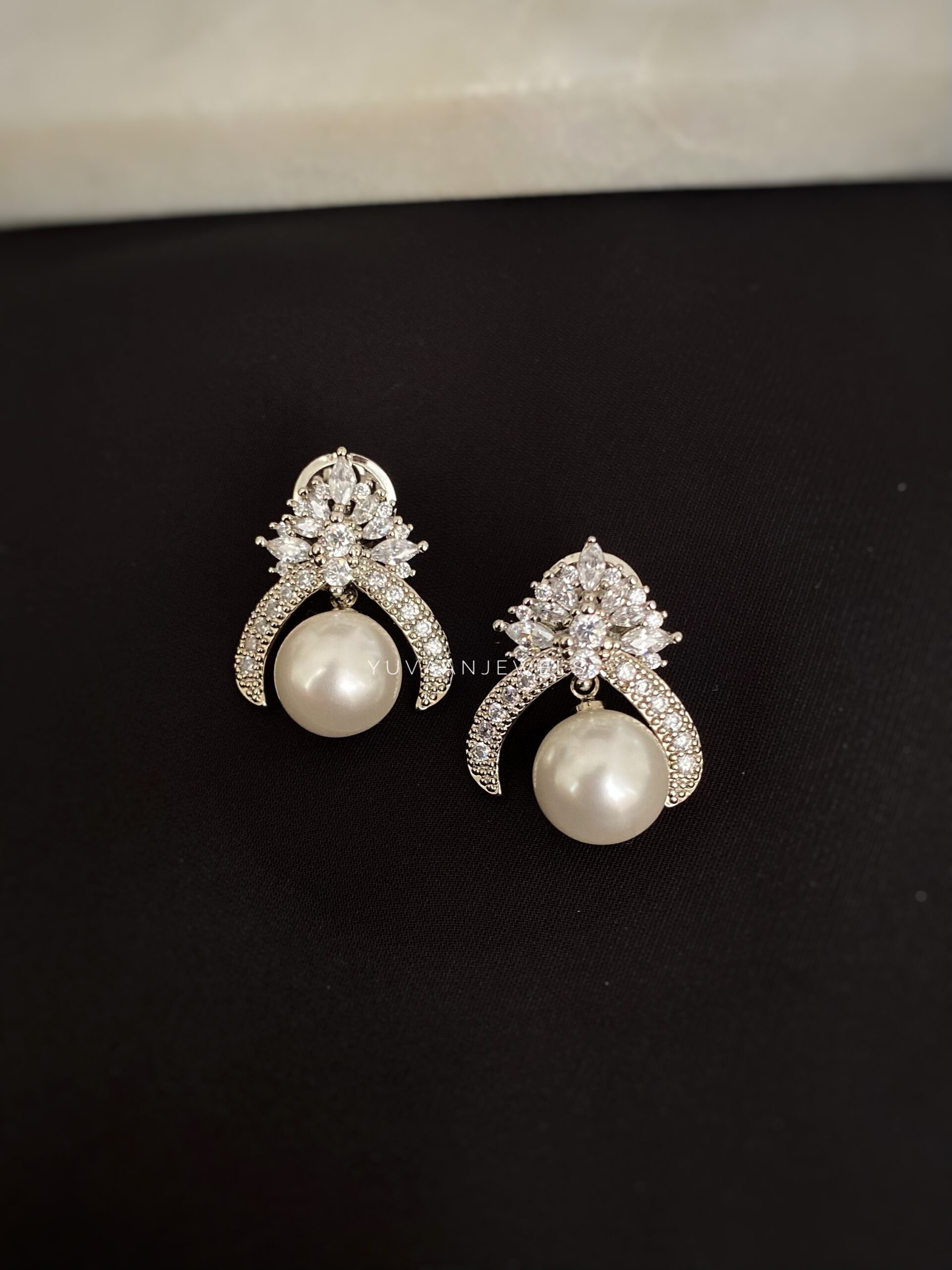 White Pearl drop earrings Thumbnail