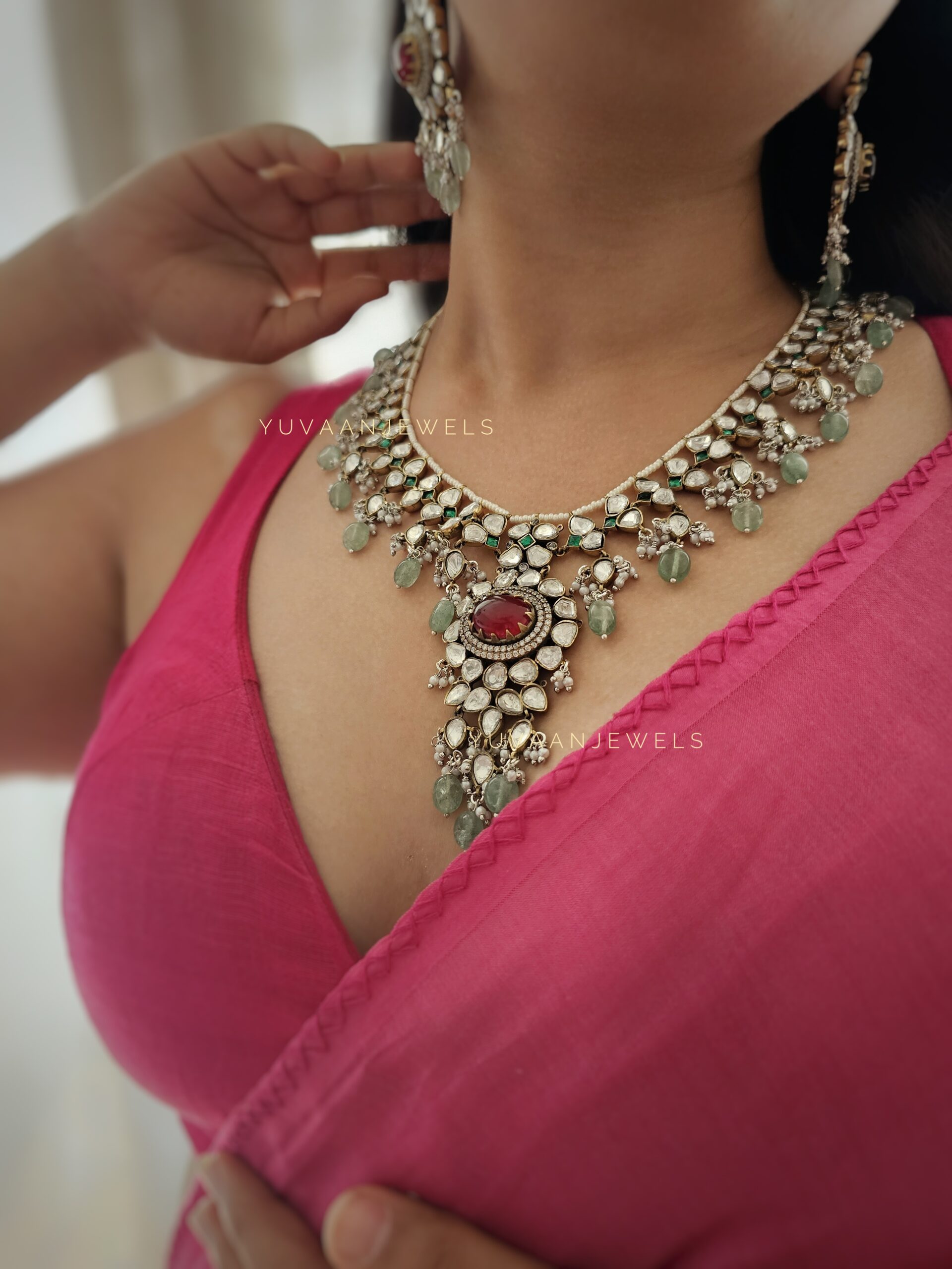 Gauhar Contemporary polki necklace Thumbnail