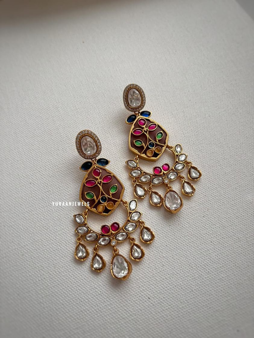 Karishma Quartz earring Thumbnail