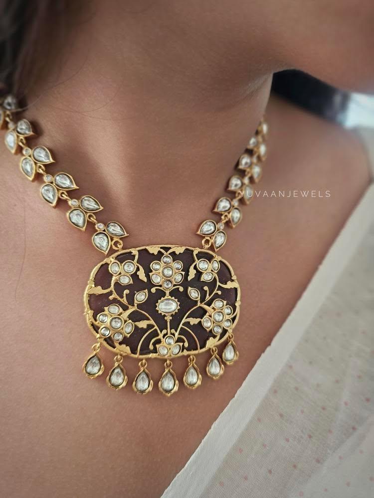 Lafz Quartz necklace Thumbnail