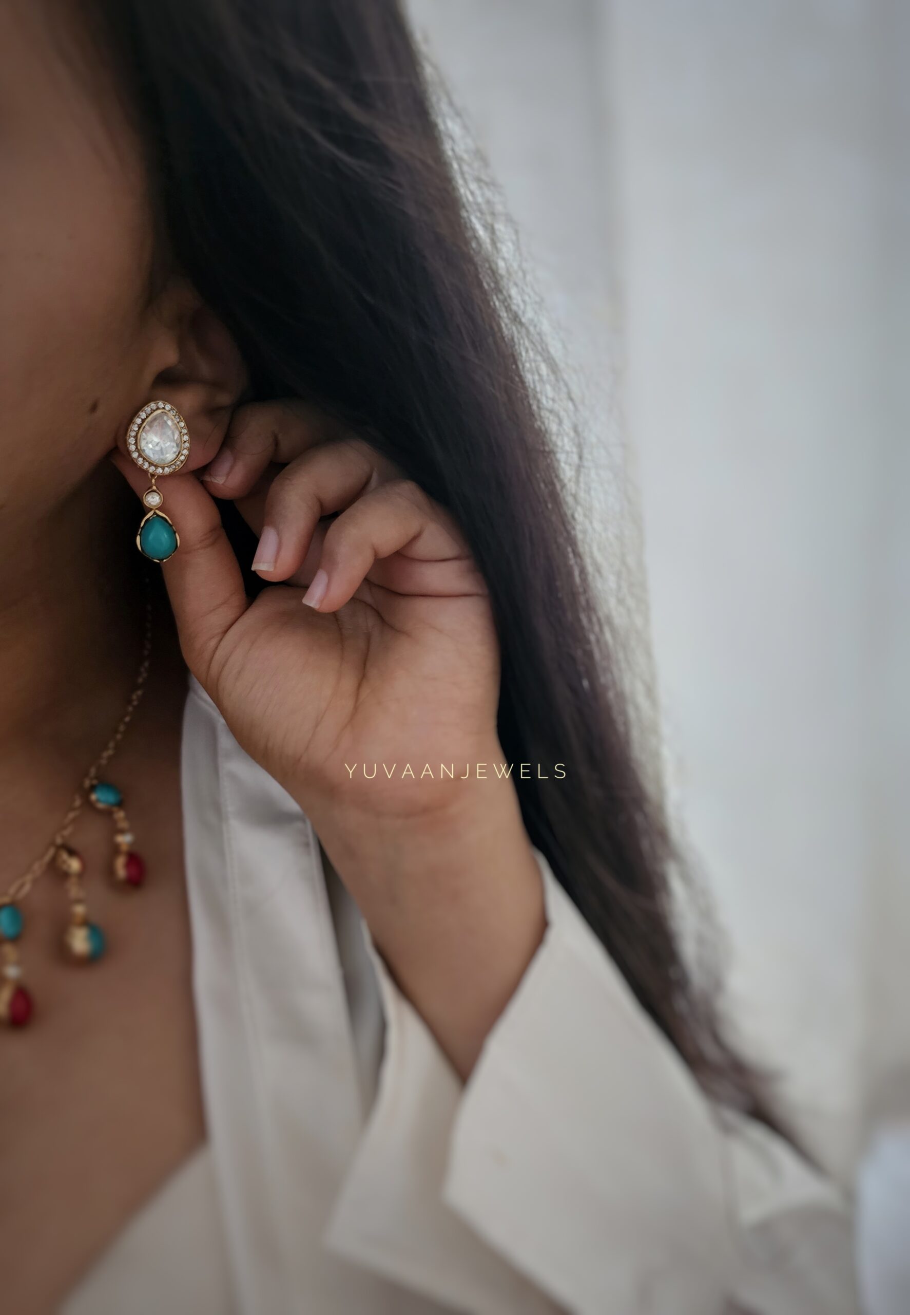 Aavriti polki necklace Thumbnail