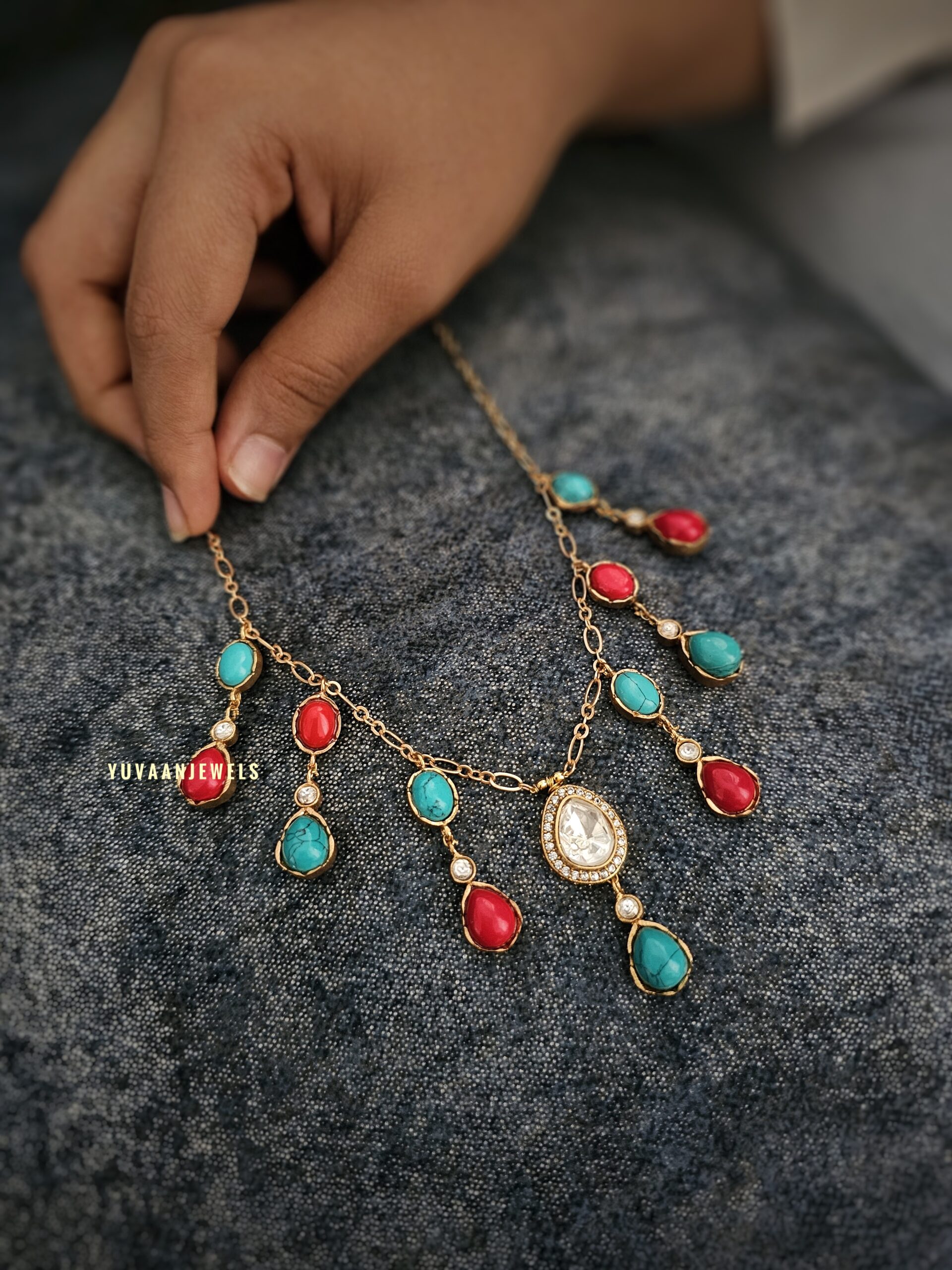 Aavriti polki necklace Thumbnail