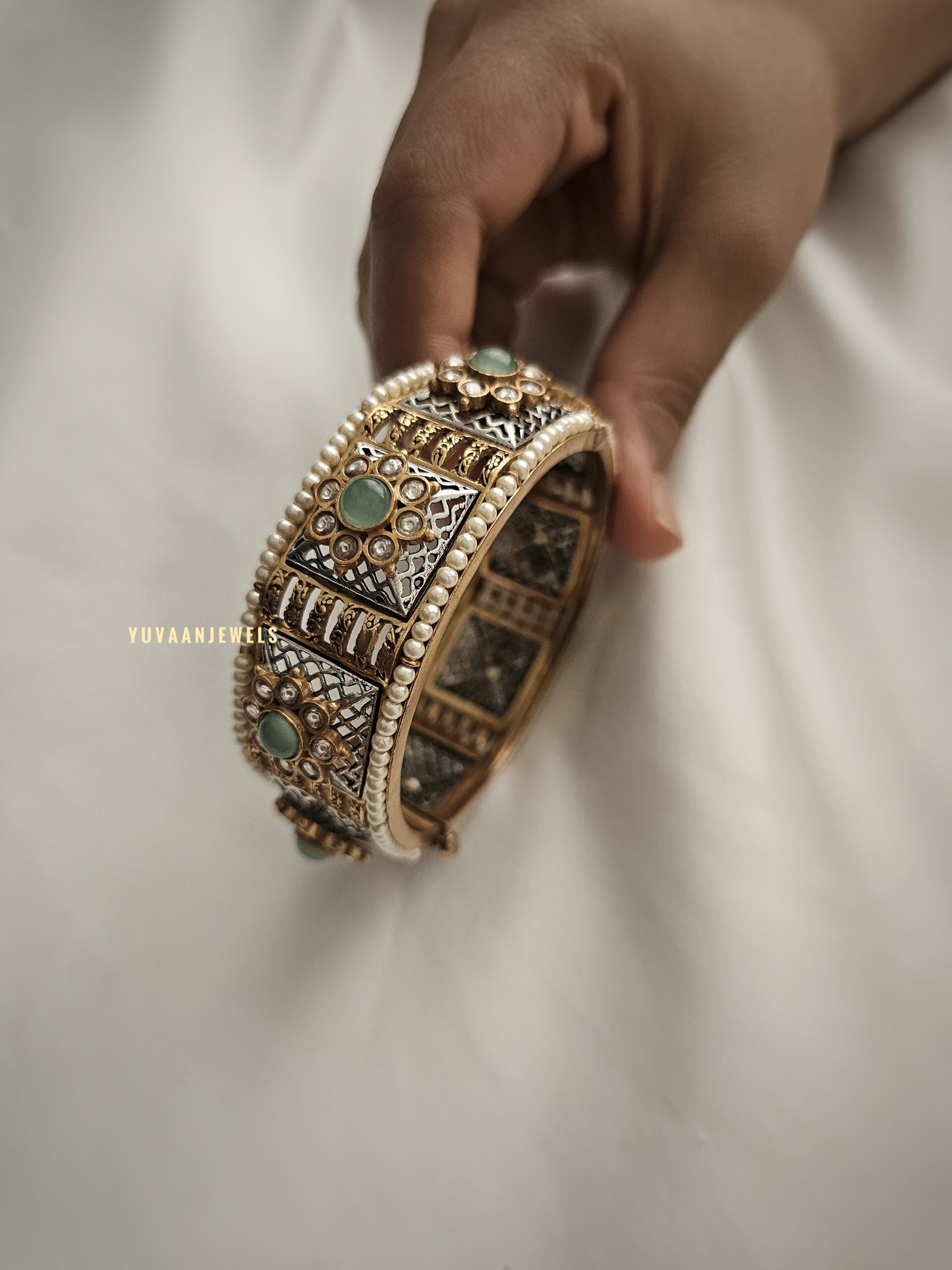 Shloka handcrafted bangles Thumbnail