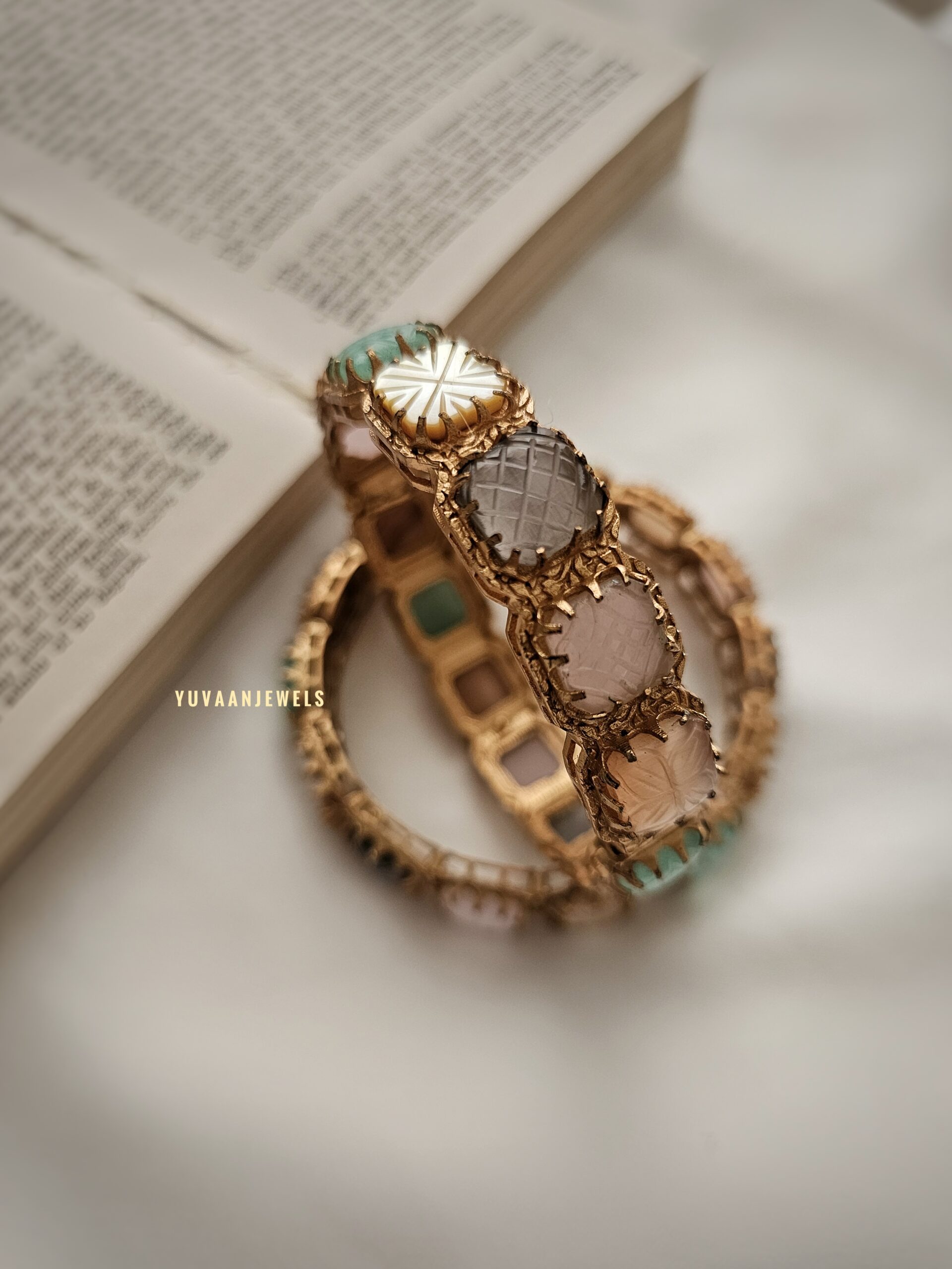 Zahira polki openable bangle Thumbnail