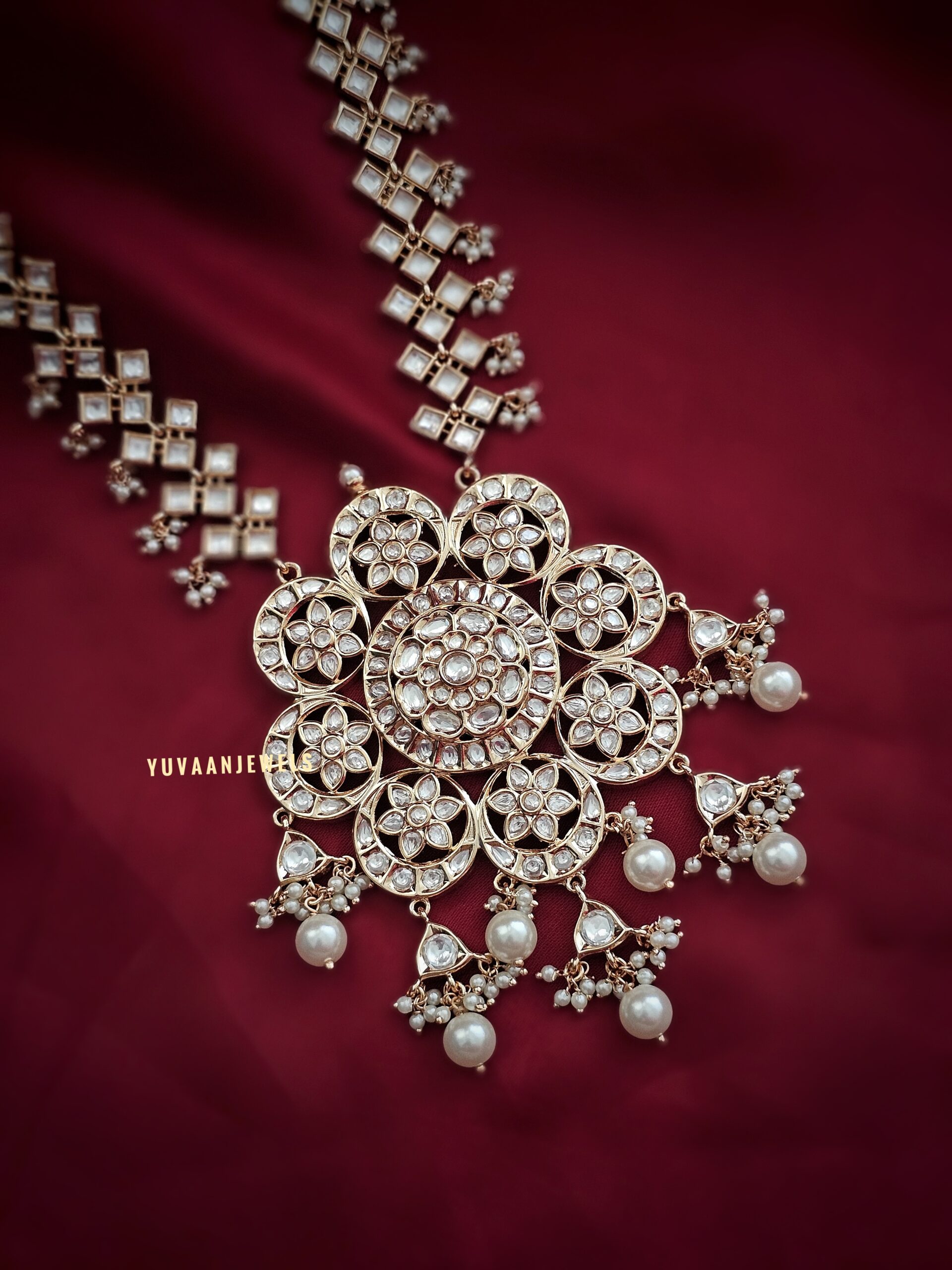 Vedika Bridal Polki&pearl Set Thumbnail