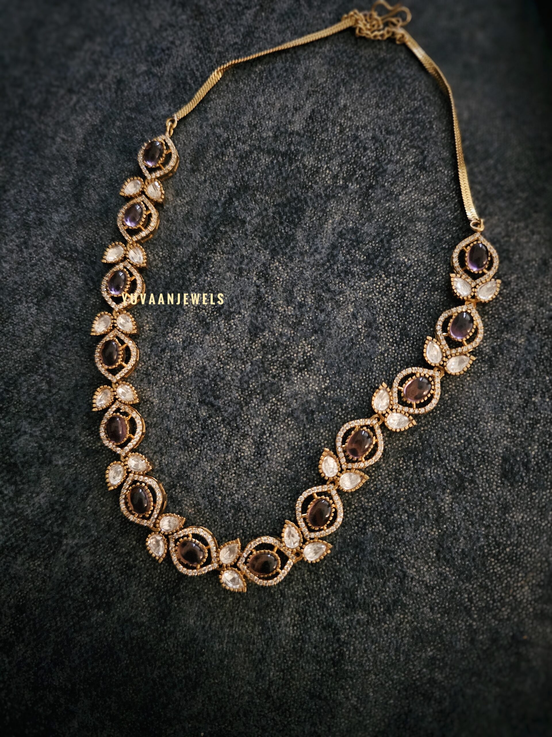 Farida semi precious quartz necklace Thumbnail