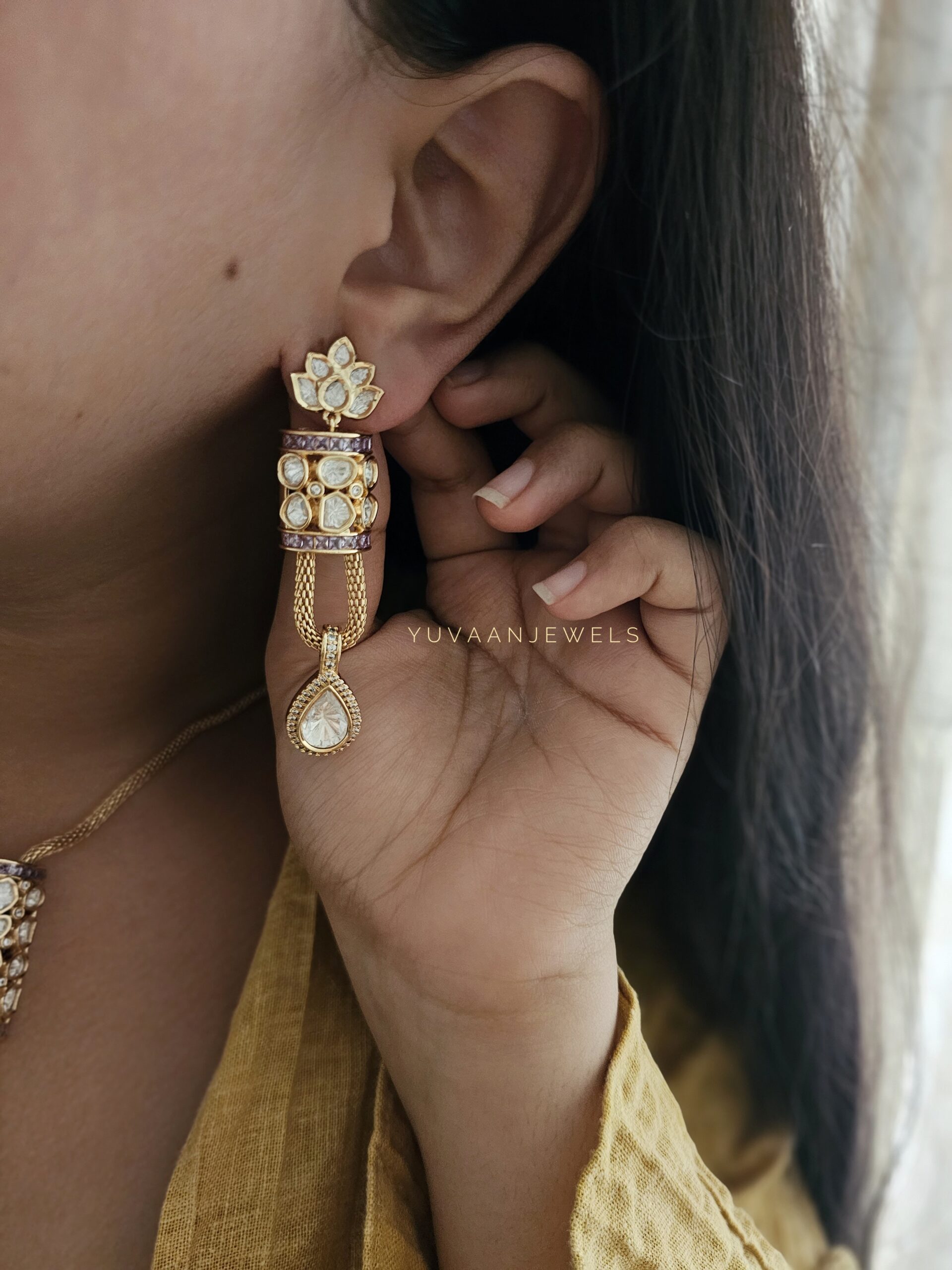 Nimrat Delicate polki necklace Thumbnail