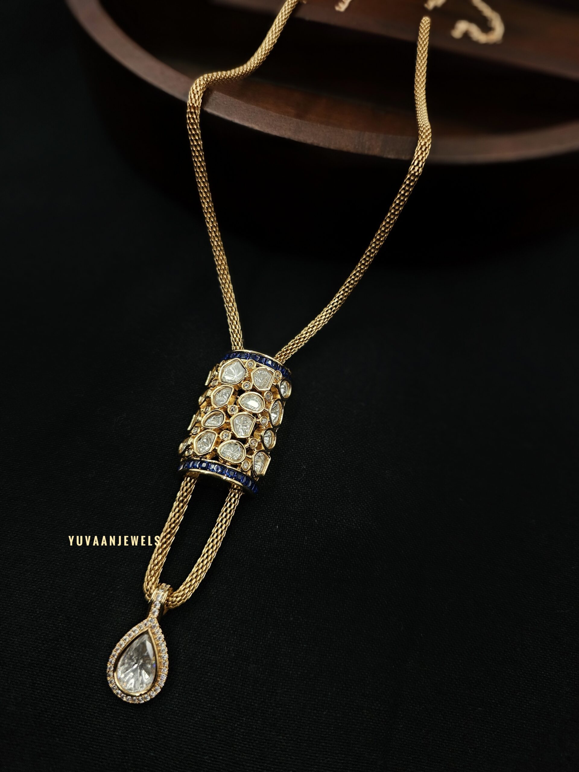 Nimrat Delicate polki necklace Thumbnail