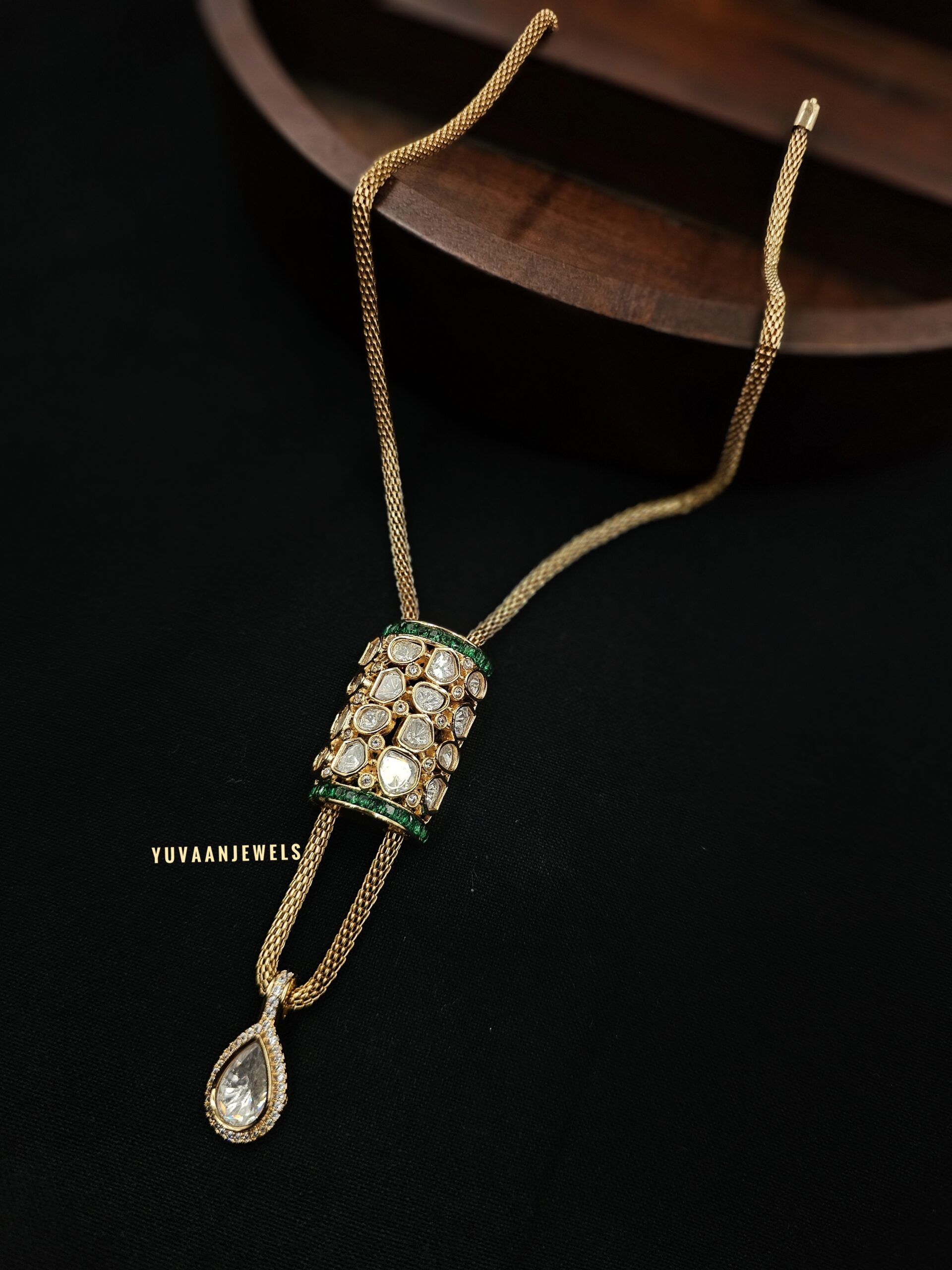 Nimrat Delicate polki necklace Thumbnail