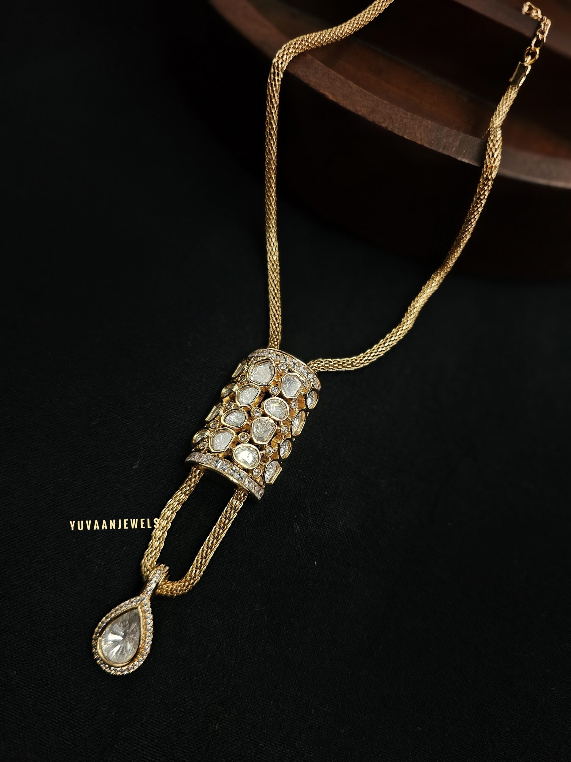 Nimrat Delicate polki necklace Thumbnail