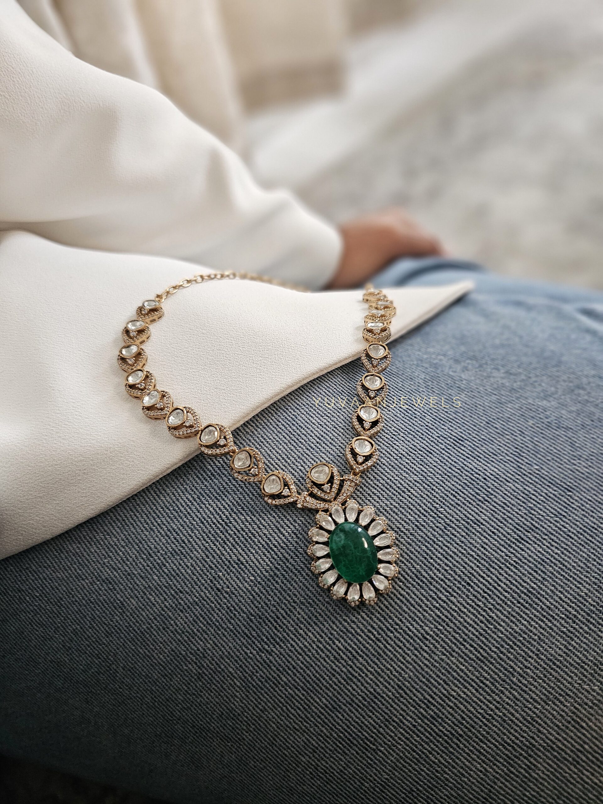 Amogh polki and Quartz necklace Thumbnail