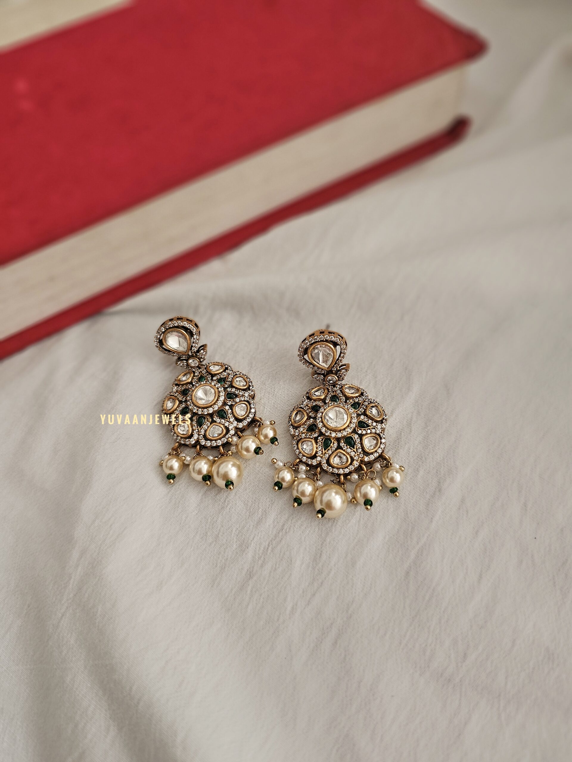 Nushrat antique polki necklace Thumbnail