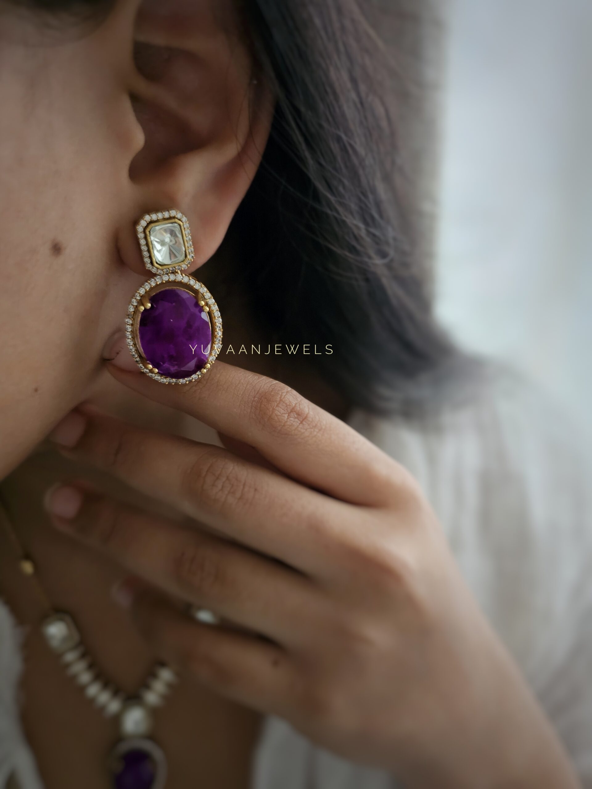 Sanjana Quartz and polki delicate necklace Thumbnail