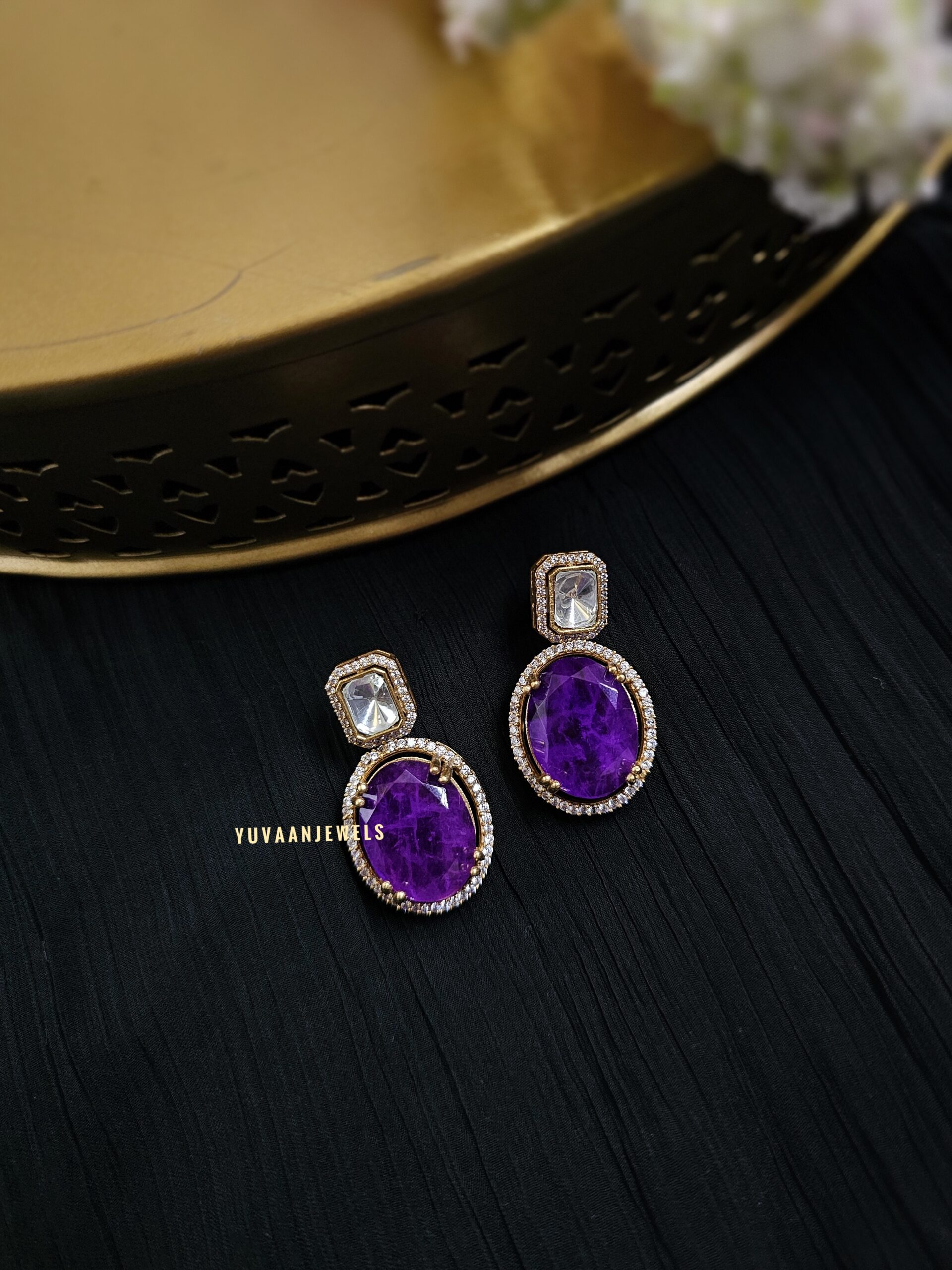 Sanjana Quartz and polki delicate necklace Thumbnail