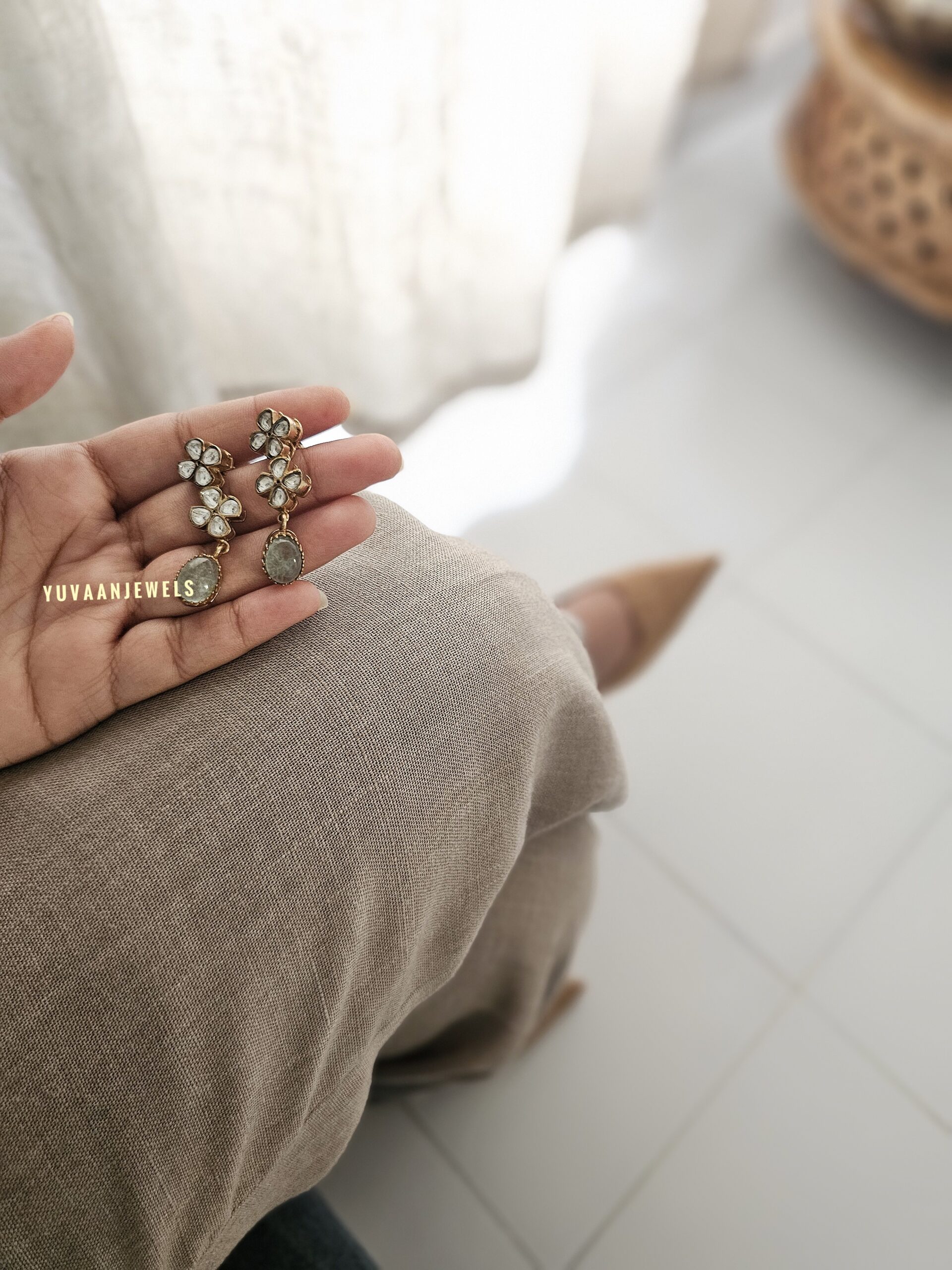 Shrushti Delicate Quartz Necklace Thumbnail