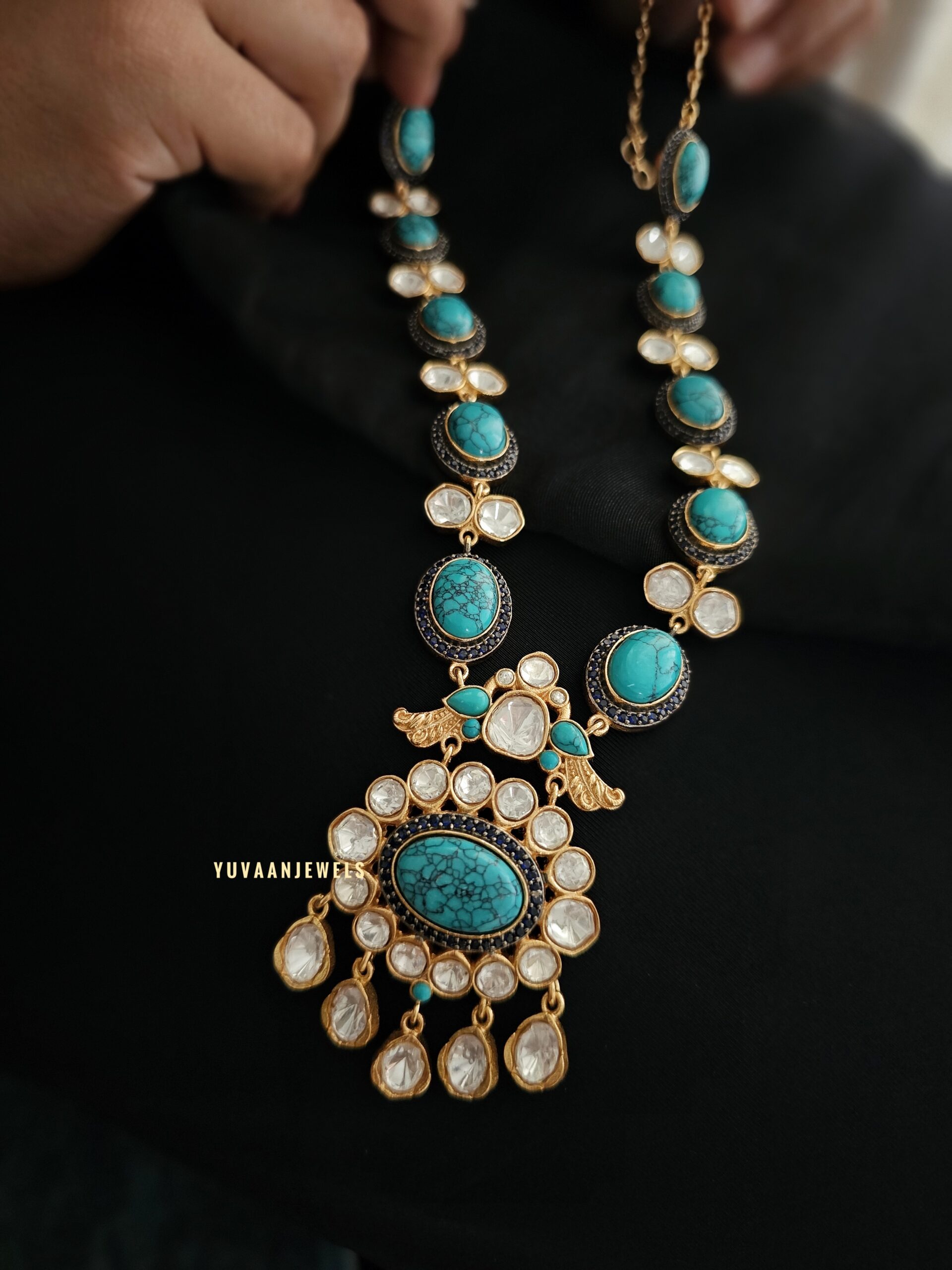 Shikha Quartz and Polki Necklace Thumbnail