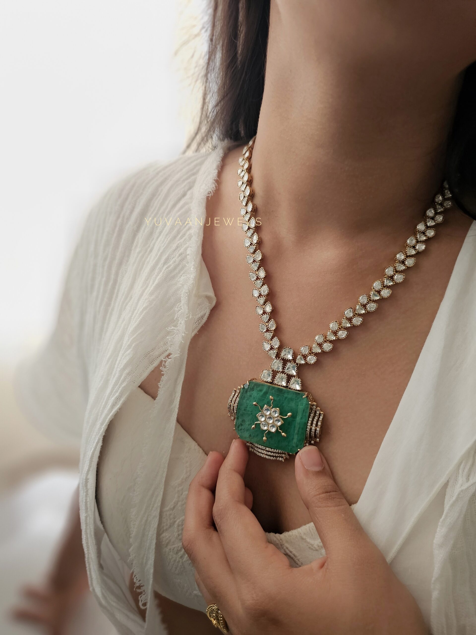 Shifa Quartz and Polki necklace Thumbnail