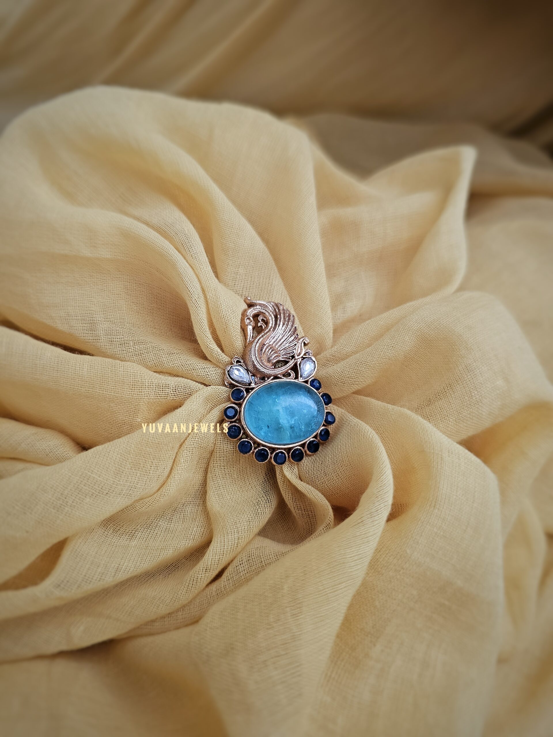 Jayshree bird motif adjustable ring Thumbnail