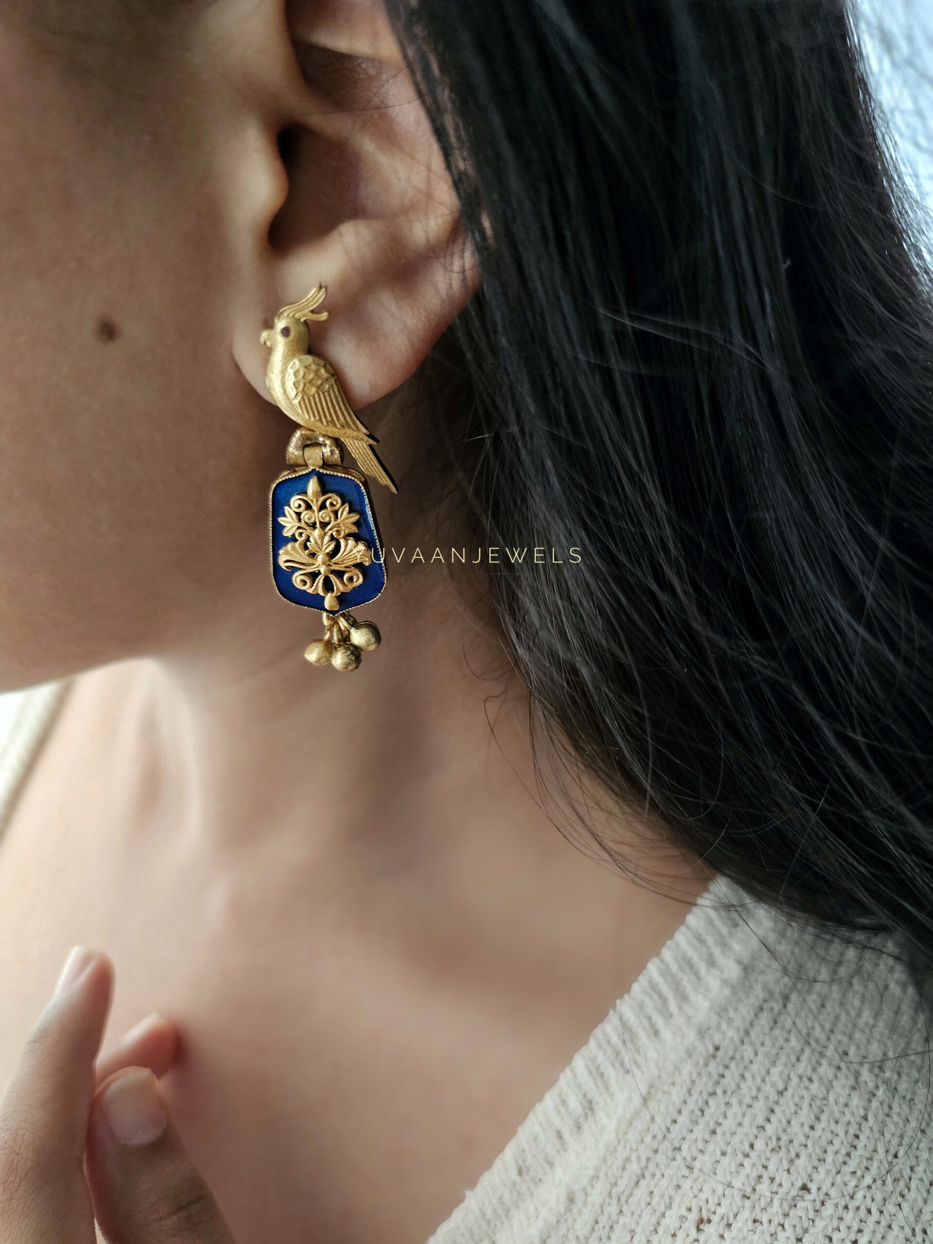 Mainaa Handcrafted earings and ring Thumbnail