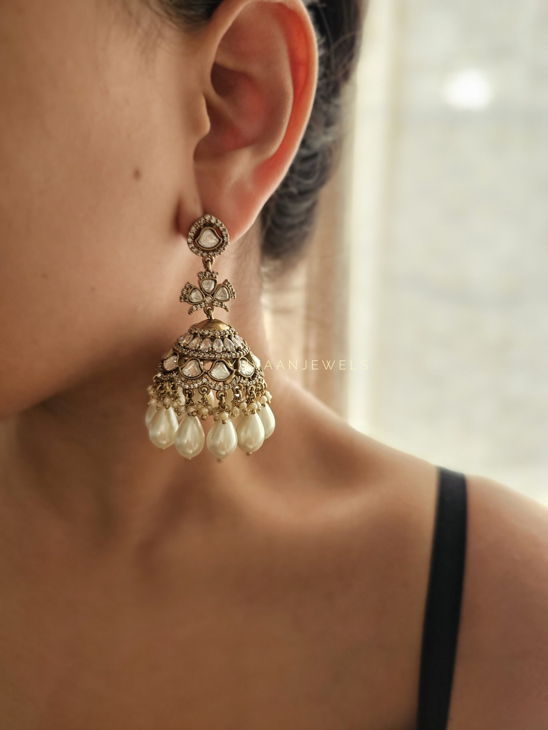 Resham Polki and Pearls Jhumki Thumbnail