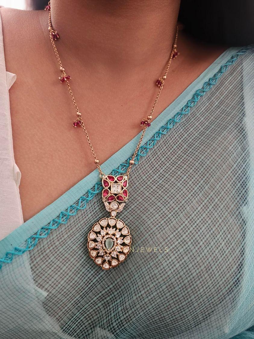 Sneha delicate necklace Thumbnail