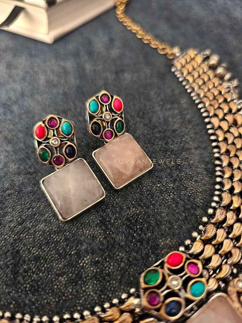 Aakash Handcarved Necklace Thumbnail