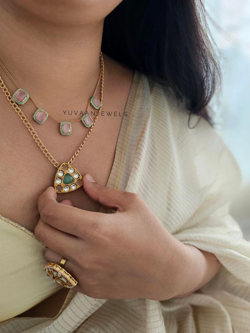 Dripti delicate necklace Thumbnail